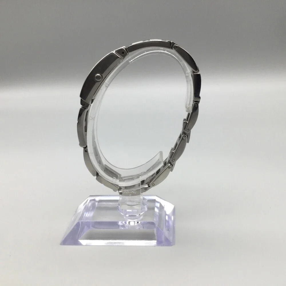 Guess G5755L Womens Watch 17mm Silver Tone Stainless Bracelet New Battery 7.5